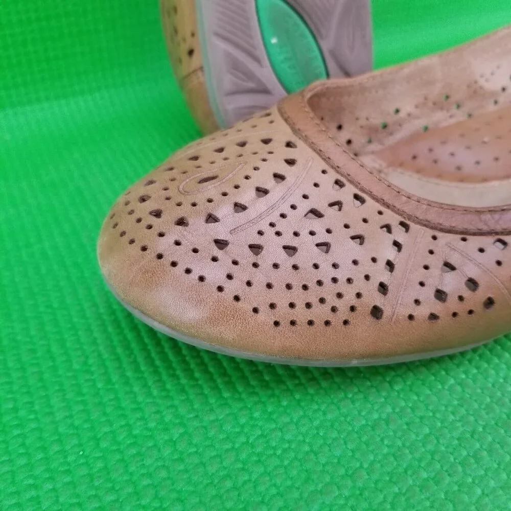 ✅ WOMENS 9B EARTH ROYALE SAND BROWN LEATHER BALLET FLATS LOAFERS DRESS SHOES - Picture 9 of 16